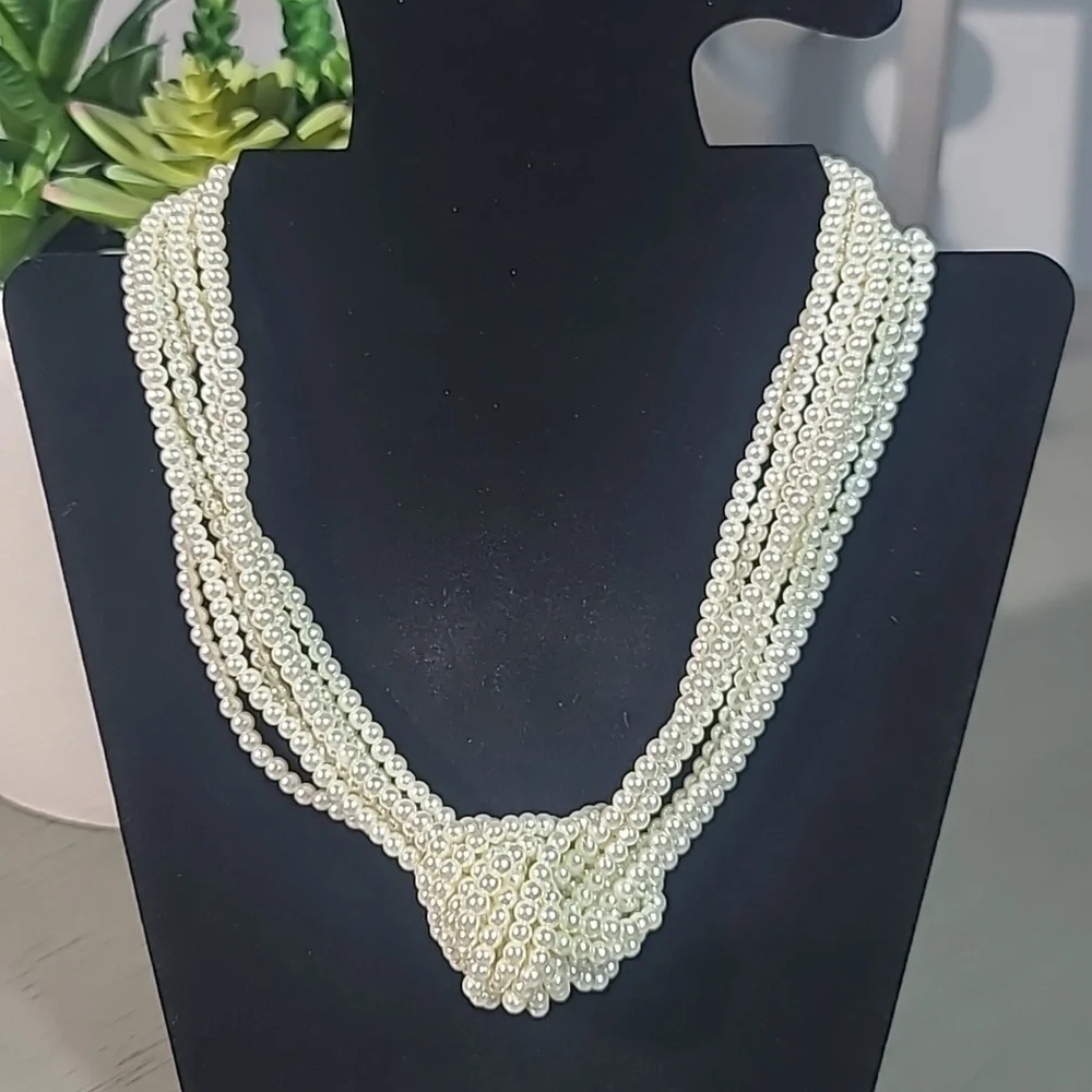 Elegant Faux Pearl Beaded Necklace And Earing Set